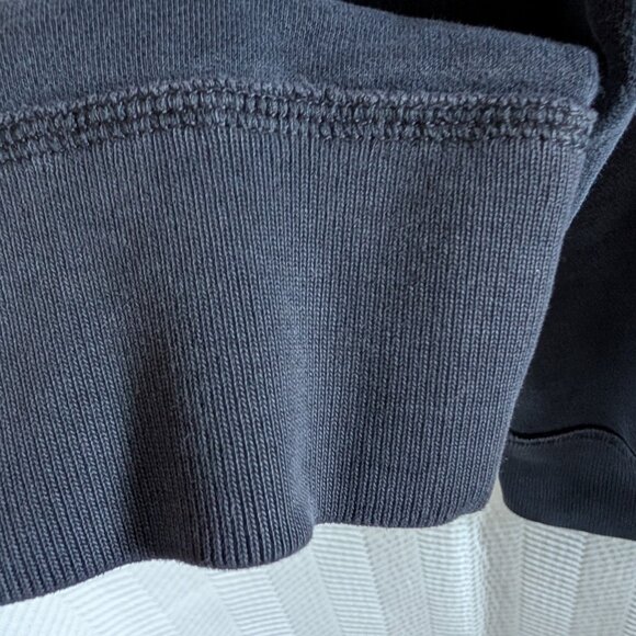 Abercrombie & Fitch Men's Muscle fit Hoodie Navy & Red Size M 1892 logo Y2K - Picture 7 of 13